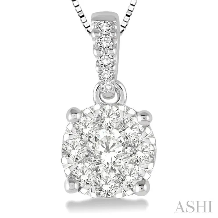 3/8 Ctw Round Shape Diamond Lovebright Pendant in 14K White Gold with Chain