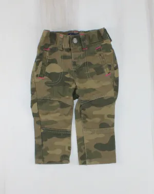 CHILDRENS PLACE CAMO BOTTOMS 9-12M PRE-LOVED