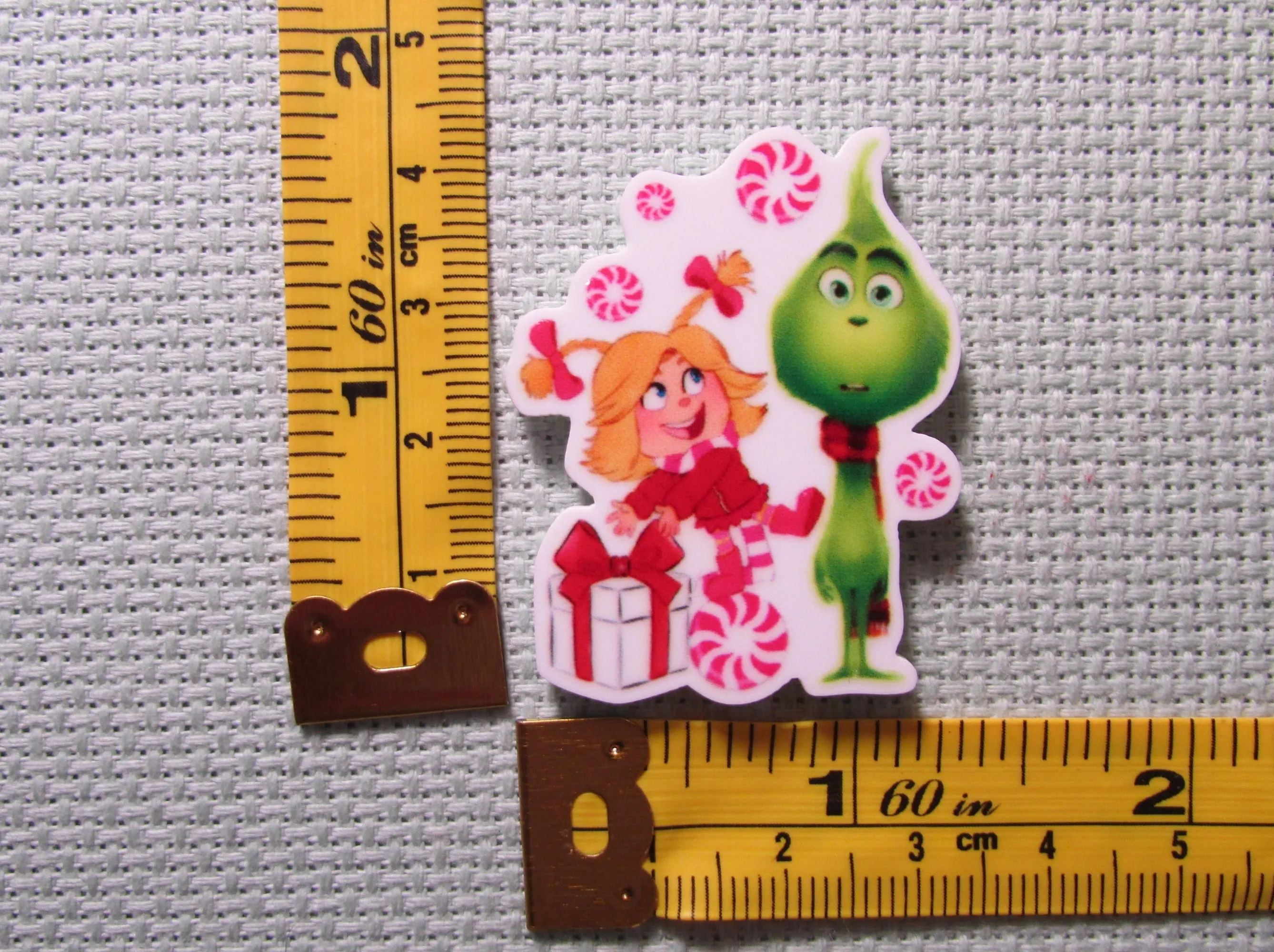 Grinch and Cindy Lou Needle Minder, Cover Minder, Magnet