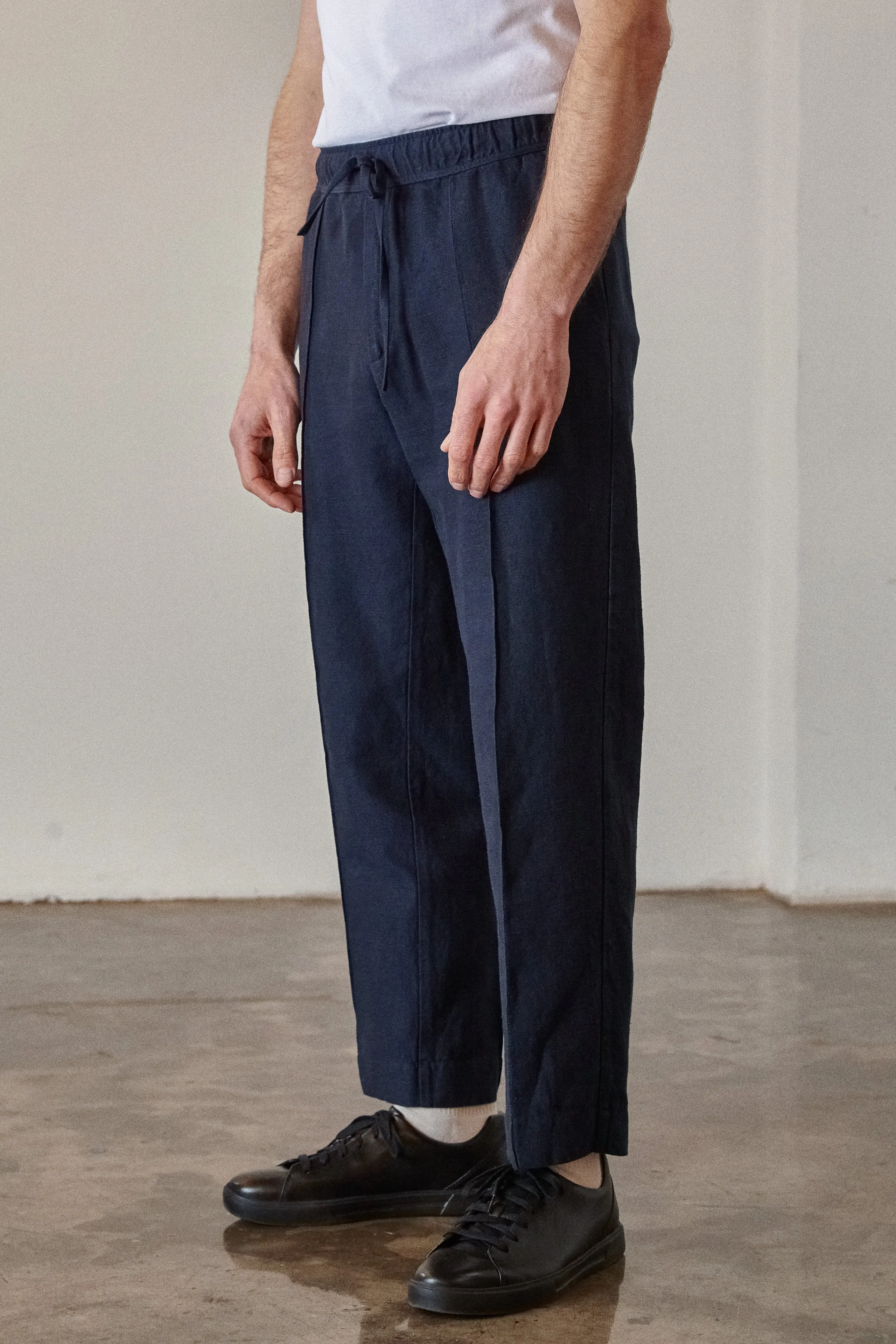 MAX trousers winter linen navy