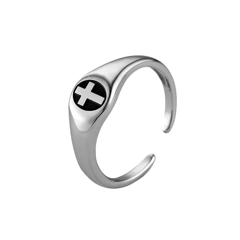 MINI OVAL BLACK CROSS PINKY RING