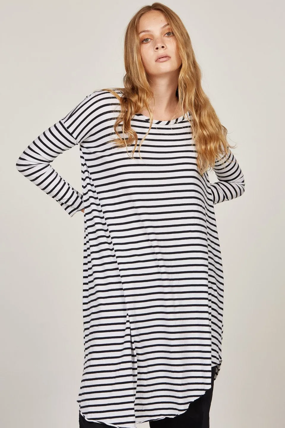 Piqi Tunic in Black and White