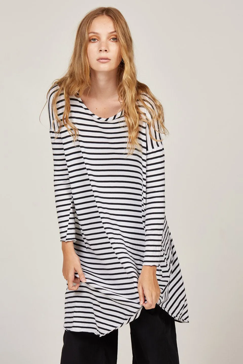 Piqi Tunic in Black and White