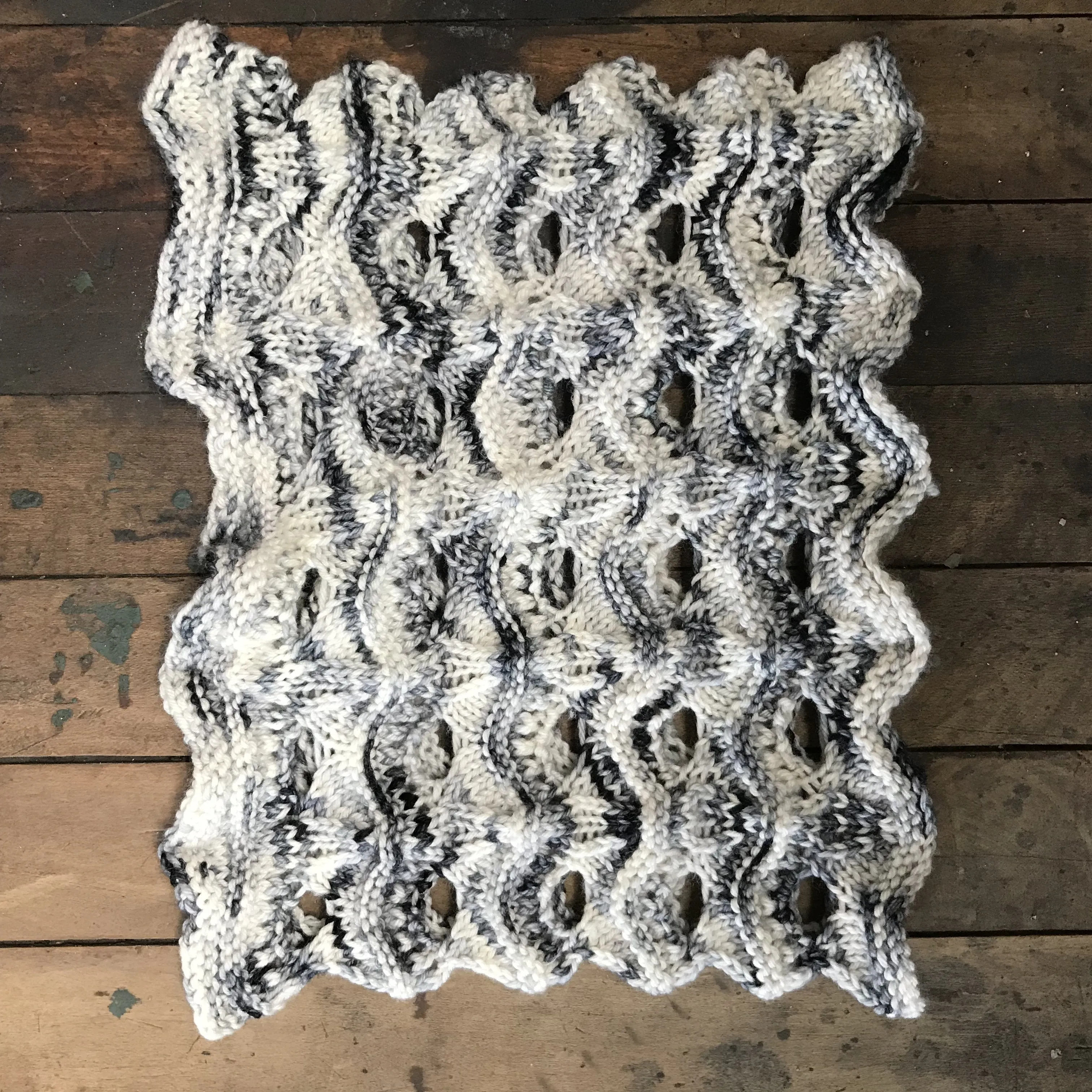 Shadowtime cowl pattern