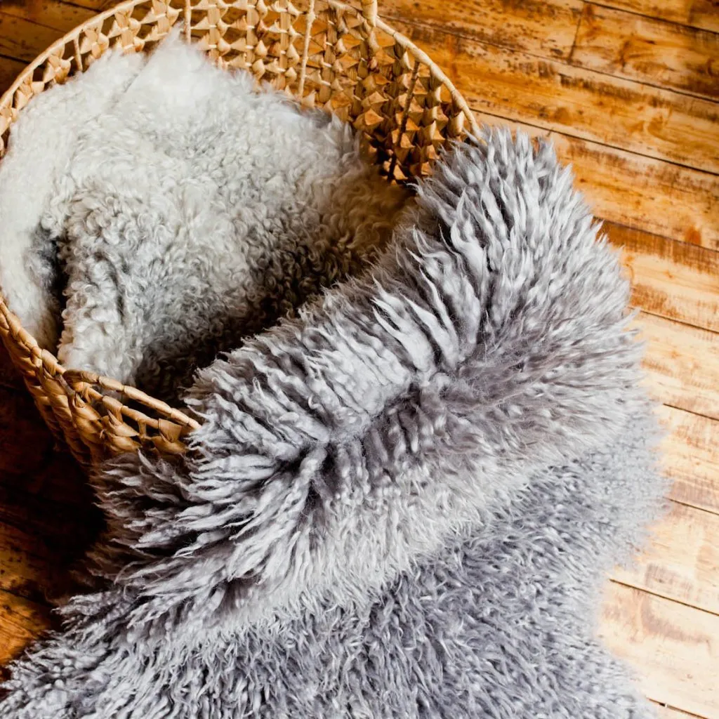 YETTI Sheepskin Rug